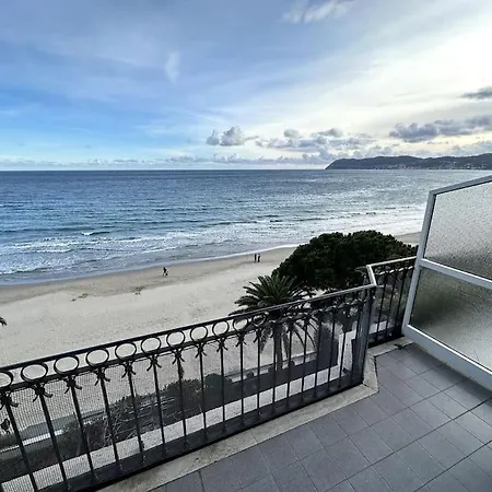 Appartement Bilocale Frontemare Magnifica Terrazza Alassio